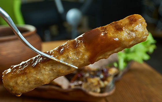 Fricadelle, sorte de saucisse à la viande hachée